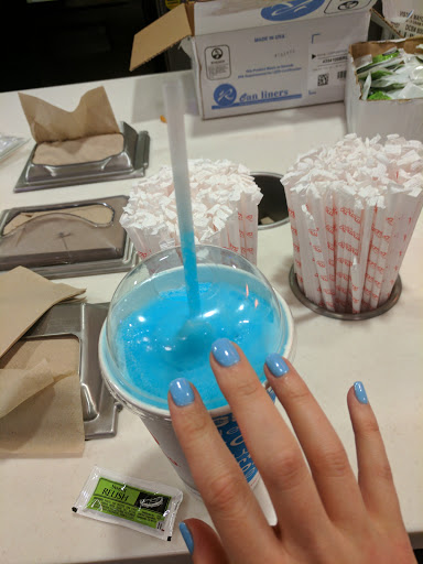 Movie Theater «AMC Framingham 16 with Dine-in Theatres», reviews and photos, 22 Flutie Pass, Framingham, MA 01701, USA