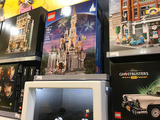 Toy Store «The LEGO Store», reviews and photos, 26300 Cedar Rd, Beachwood, OH 44122, USA