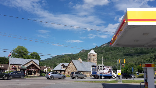 Golf Club «Linville Land Harbor Golf Club», reviews and photos, 1665 Goose Hollow Rd, Linville, NC 28646, USA