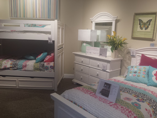 Furniture Store «Havertys Furniture», reviews and photos, 8105 Moores Ln, Brentwood, TN 37027, USA