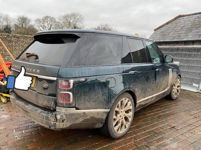 LB Valeting Sussex - Car wash