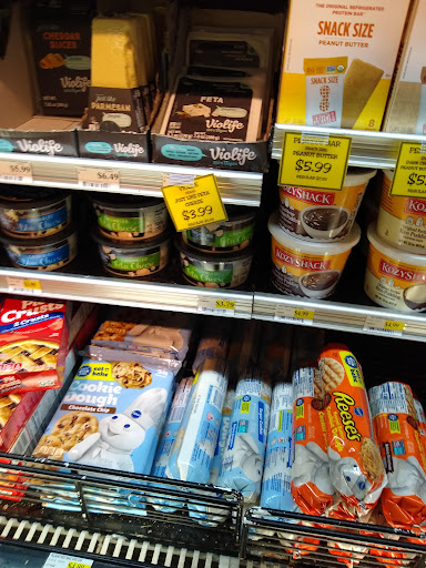 Grocery Store «Oceana Market», reviews and photos, 200 Eureka Dr, Pacifica, CA 94044, USA