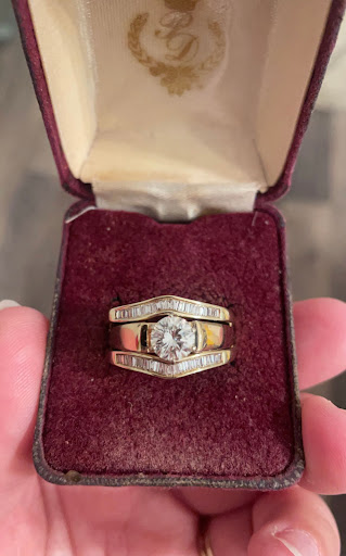 Jewelry Store «David Douglas Diamonds & Jewelry», reviews and photos, 3605 Sandy Plains Rd #260, Marietta, GA 30066, USA