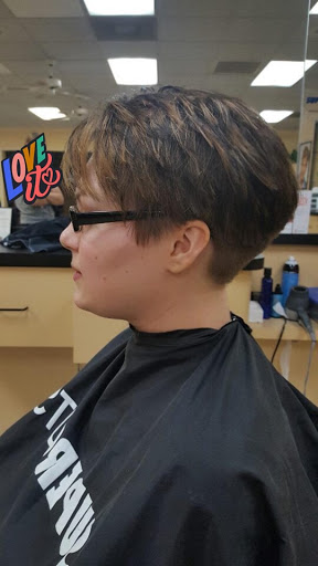 Hair Salon «Supercuts», reviews and photos, 501 W Henderson St, Cleburne, TX 76033, USA