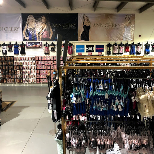 Lingerie Store «Lingerie Mart», reviews and photos, 5930 Gateway Dr, Alpharetta, GA 30004, USA