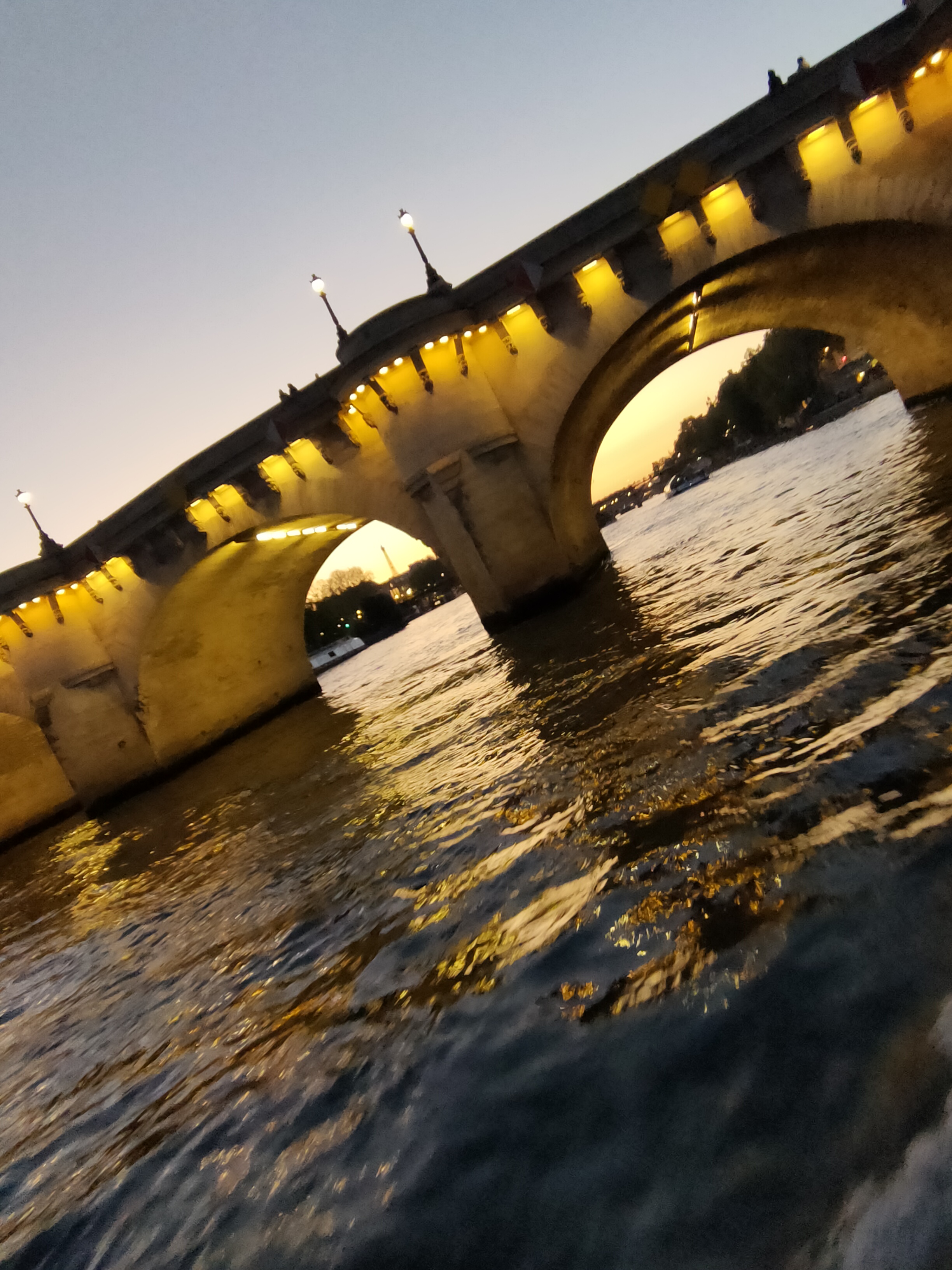 Photo n° 1 de l'avis de ANNIE.H fait le 19/10/2023 à 22:39