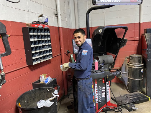 Auto Repair Shop «Casey Automotive», reviews and photos, 44 Barrington Rd, Streamwood, IL 60107, USA