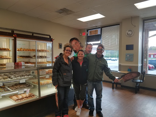 Donut Shop «Stan the Donut Man», reviews and photos, 7967 Cincinnati Dayton Rd, West Chester Township, OH 45069, USA