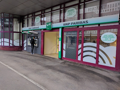 BNP Paribas - Montigny Ville Nouvelle à Montigny-le-Bretonneux