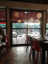 Atmosphère du Restaurant français Au fil de l'eau à Miers - n°5