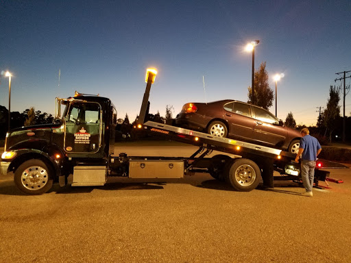 Auto Body Shop «Haskins Bayside Collision Center», reviews and photos, 3733 New Point Comfort Hwy, Port Haywood, VA 23138, USA