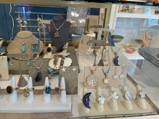 Boutique «Coast Boutique», reviews and photos, 229 Commercial Blvd, Lauderdale-By-The-Sea, FL 33308, USA