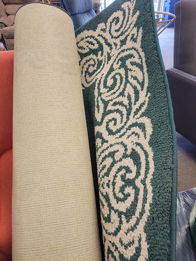 Thrift Store «Sister Carmen Community Center Thrift Store - Shop 9am-6pm, Donate 9am-5pm», reviews and photos