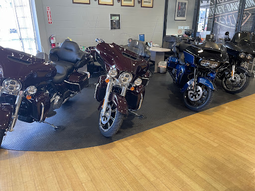 Harley-Davidson Dealer «Adamec Harley-Davidson», reviews and photos, 1520 Wells Rd, Orange Park, FL 32073, USA