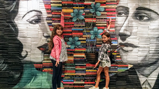 Movie Theater «iPic Theaters», reviews and photos, 2023 Hudson St, Fort Lee, NJ 07024, USA