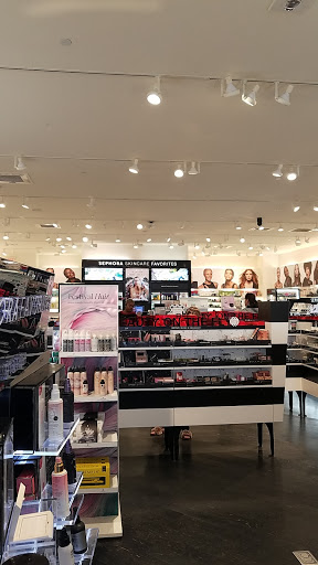 Cosmetics Store «SEPHORA», reviews and photos, 225 Summit Blvd #1100, Vestavia Hills, AL 35243, USA