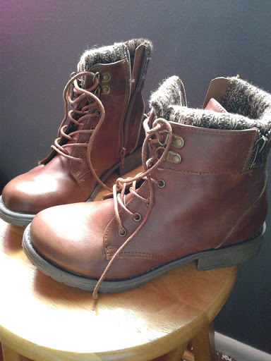 Shoe Store «Shoe Dept.», reviews and photos, 805 Industrial Blvd #300, Smyrna, TN 37167, USA