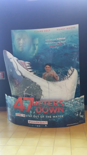 Movie Theater «Regal Cinemas Moorestown Mall 12 & RPX», reviews and photos, 400 NJ-38, Moorestown, NJ 08057, USA