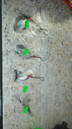 Tack Shop «Harford Crabbing & Tackle Supplies», reviews and photos, 3940 Conowingo Rd, Darlington, MD 21034, USA