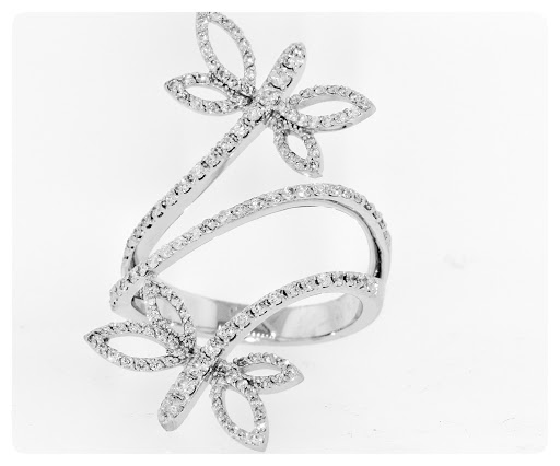 Diamond Dealer «Diamond and Jewelry Gallery Studio City», reviews and photos, 12456 Ventura Blvd, Studio City, CA 91604, USA