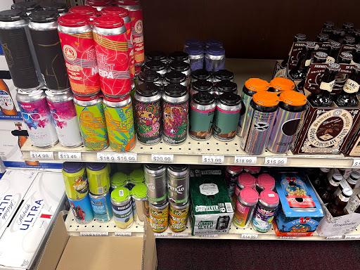 Liquor Store «M & R Liquors», reviews and photos, 2773 Main St, Glastonbury, CT 06033, USA