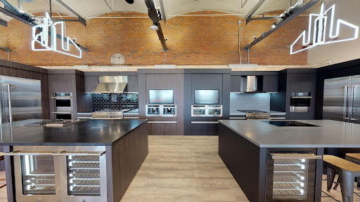 Appliance Store «Yale Appliance + Lighting», reviews and photos, 296 Freeport St, Dorchester, MA 02122, USA