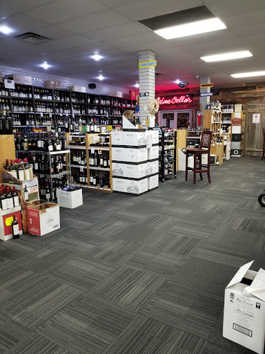 Liquor Store «World Wines & Liquor», reviews and photos, 8760 Mentor Ave, Mentor, OH 44060, USA
