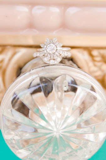 Jewelry Store «Jewelry Design Gallery», reviews and photos, 357 U.S. Route 9 South, Towne Pointe Shopping Center, Manalapan Township, NJ 07726, USA