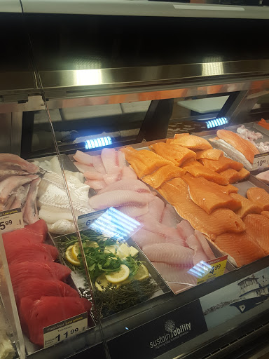 Grocery Store «Kroger», reviews and photos, 25780 Middlebelt Rd, Farmington Hills, MI 48336, USA