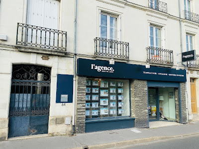 L' Agence . Quai de Loire à Tours
