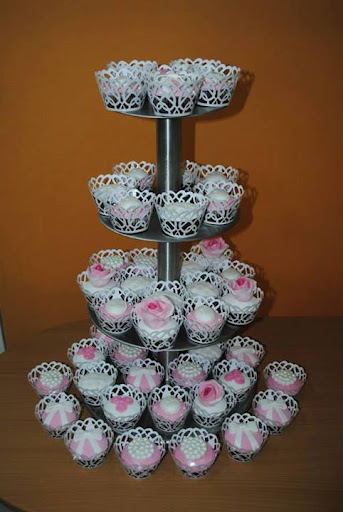 Ale Cupcakes and Cakes