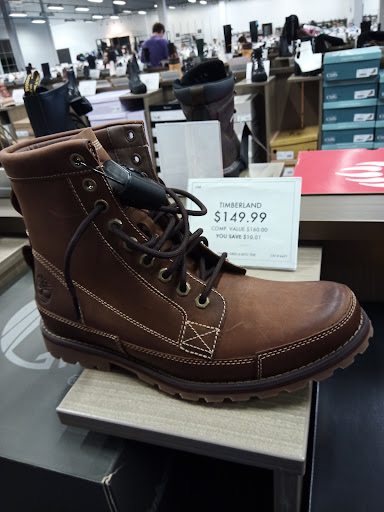 Shoe Store «DSW Designer Shoe Warehouse», reviews and photos, 6644 Loisdale Rd, Springfield, VA 22150, USA