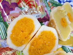 ขนมเปี๊ยะไข่ทะลักอร่อยซอย8 #เจ๊แอ้รายใหญ่บ้านโป่งราชบุรี
