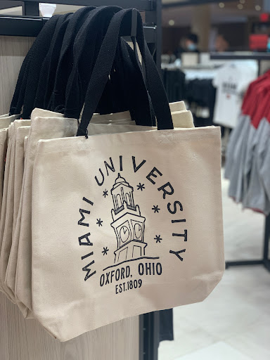 Store «Miami University Bookstore», reviews and photos, 701 E Spring St, Oxford, OH 45056, USA