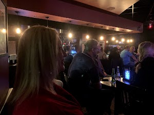 Brad Garretts Comedy Club - photo 81