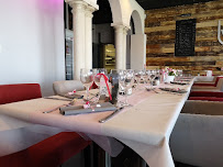 Atmosphère du Restaurant italien La Villa - Restaurant Sausset-les-Pins - n°8