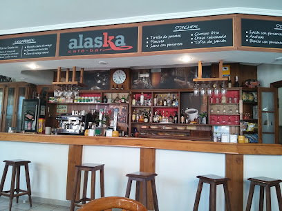 Bar Alaska - Av. Cruz Roja, 1, 47300 Peñafiel, Valladolid, Spain