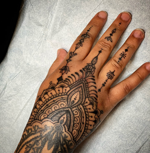 Tattoo Shop «Earthbound Tattoo», reviews and photos, 490 Orange Ave, Sand City, CA 93955, USA