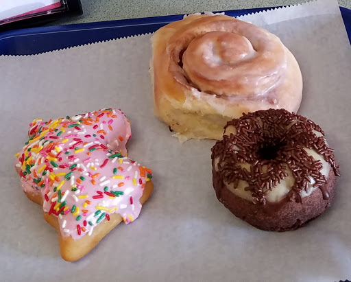 Donut Shop «Daylight Donuts», reviews and photos, 1500 East 61st St N, Park City, KS 67219, USA