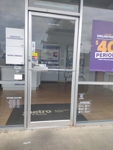 Cell Phone Store «MetroPCS Authorized Dealer», reviews and photos, 804 Sleater Kinney Rd SE, Lacey, WA 98503, USA
