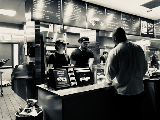 Mexican Restaurant «Chipotle Mexican Grill», reviews and photos, 1560 N Litchfield Rd, Goodyear, AZ 85338, USA