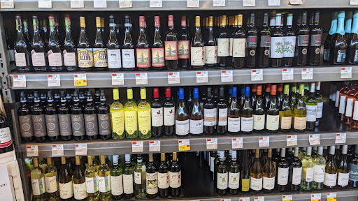 Grocery Store «Whole Foods Market», reviews and photos, 427 Walnut St, Lynnfield, MA 01940, USA