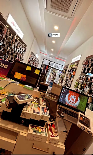 Beoordelingen van Apex Media in Luik - Mobiele-telefoonwinkel