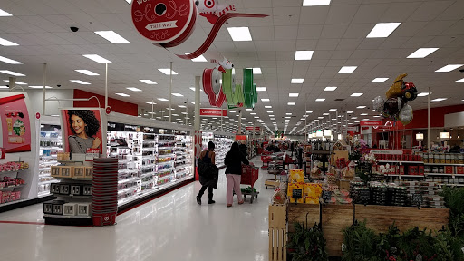 Department Store «Target», reviews and photos, 7000 York Ave S, Edina, MN 55435, USA
