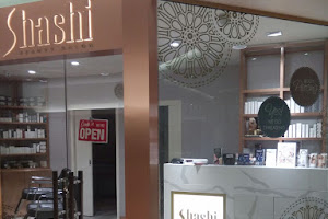 Shashi Beauty Salon