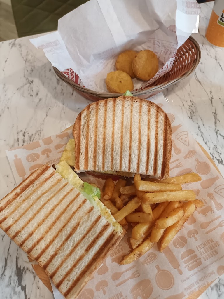 拉亞漢堡 八德豐德 的照片