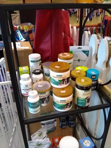 Pet Supply Store «Paws in the City Cary NC», reviews and photos, 1105 Tryon Village Dr #303, Cary, NC 27518, USA