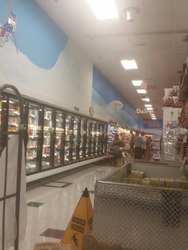 Grocery Store «ShopRite of Manahawkin», reviews and photos, 72 Stafford Ave, Manahawkin, NJ 08050, USA