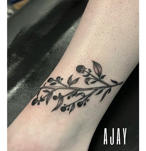 Explore mother step daughter tattoo ideas, creative tattoo ideas in Benton, available at Relics Tattoo Studio