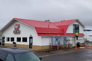 Dairy Queen image